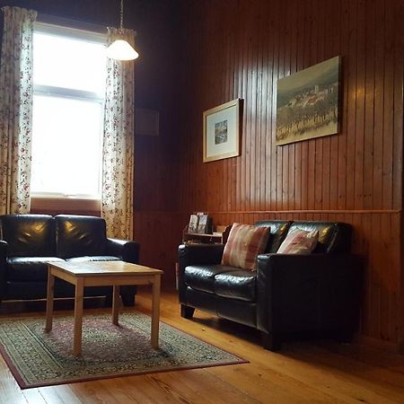 Helmsdale Lodge Hostel - All Rooms En-Suite エクステリア 写真