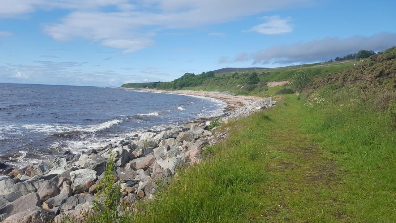 Helmsdale Lodge Hostel - All Rooms En-Suite エクステリア 写真