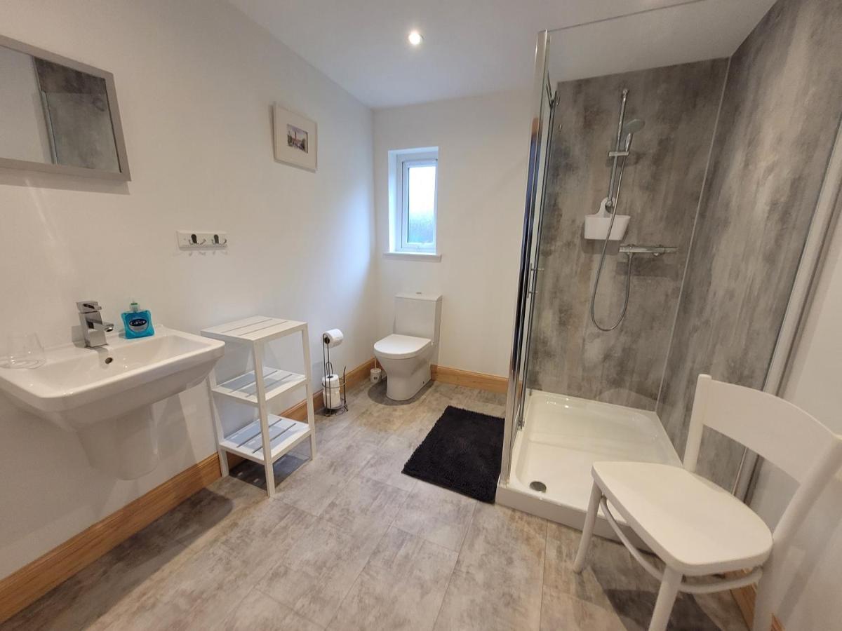 Helmsdale Lodge Hostel - All Rooms En-Suite エクステリア 写真